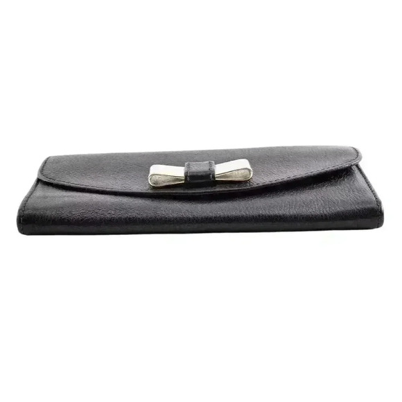 Chloé Black Wallet with Bow Accent - Picture 5 of 11
